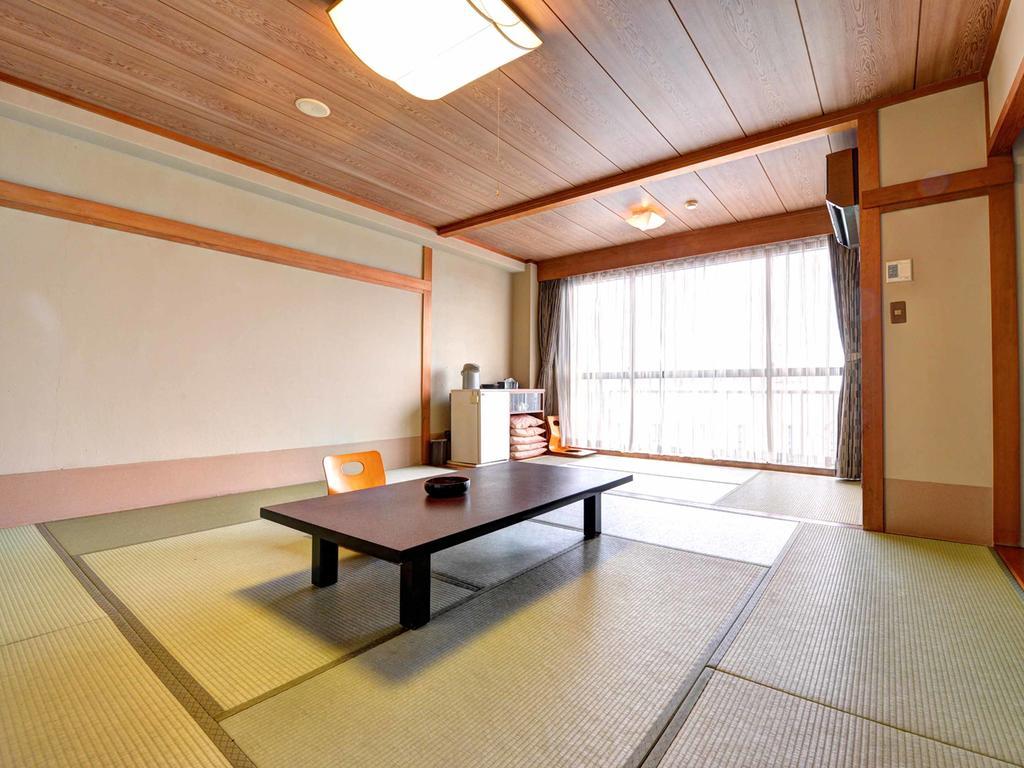 Takumi Kanko Hotel Minamichita Exteriör bild