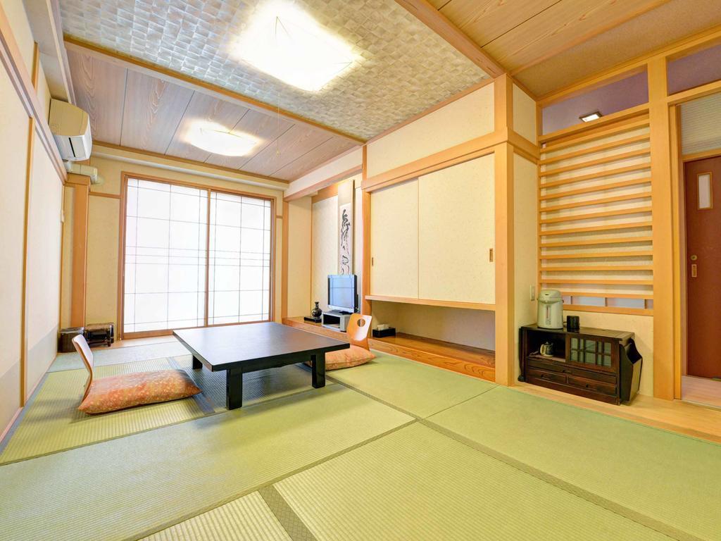 Takumi Kanko Hotel Minamichita Exteriör bild